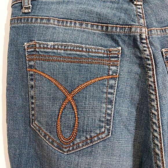 Calvin Klein Medium Wash Flare Jeans Women's Size 6 / 30 - Picture 9 of 12